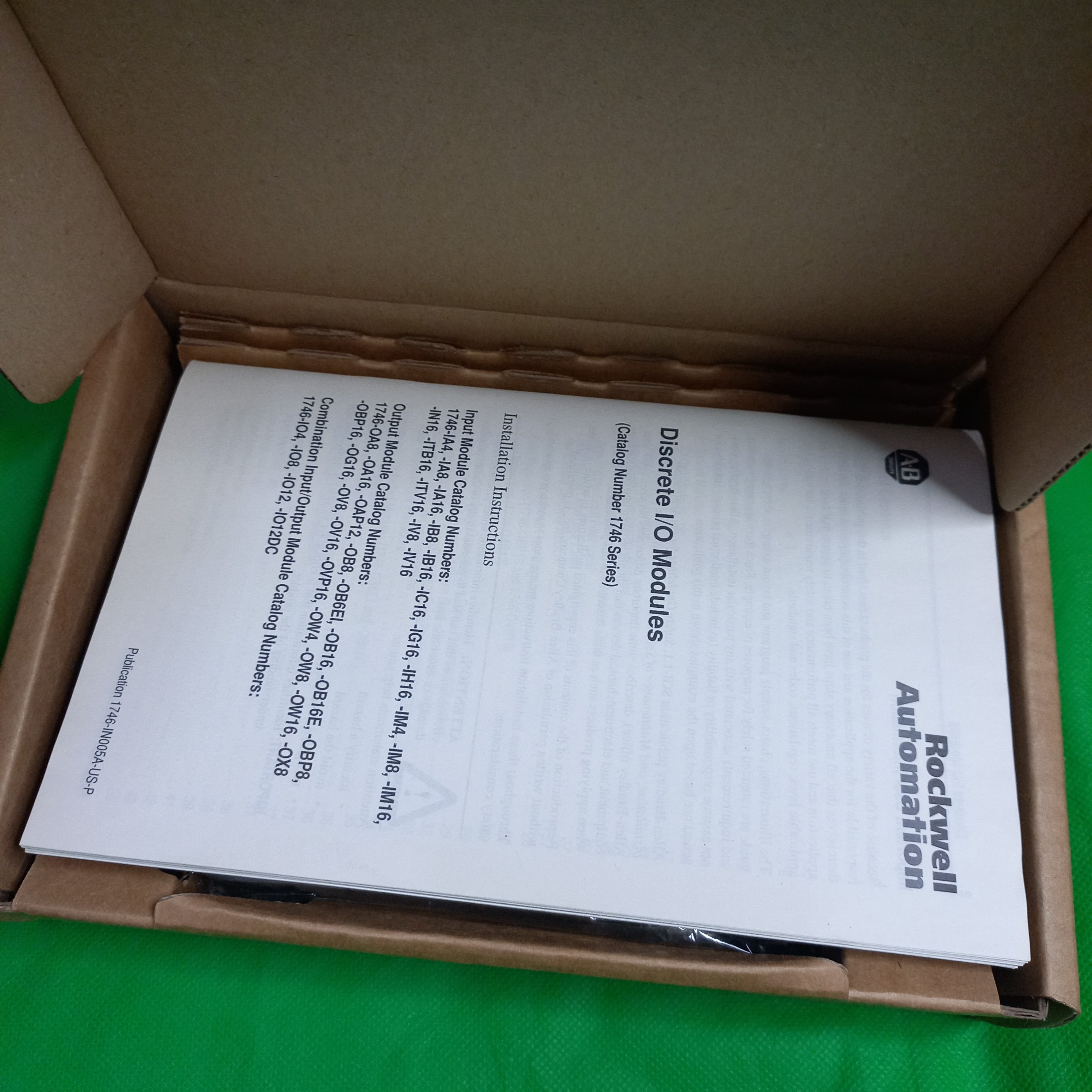 BOx contents of IO module Discrete 1746 Allenbradley
