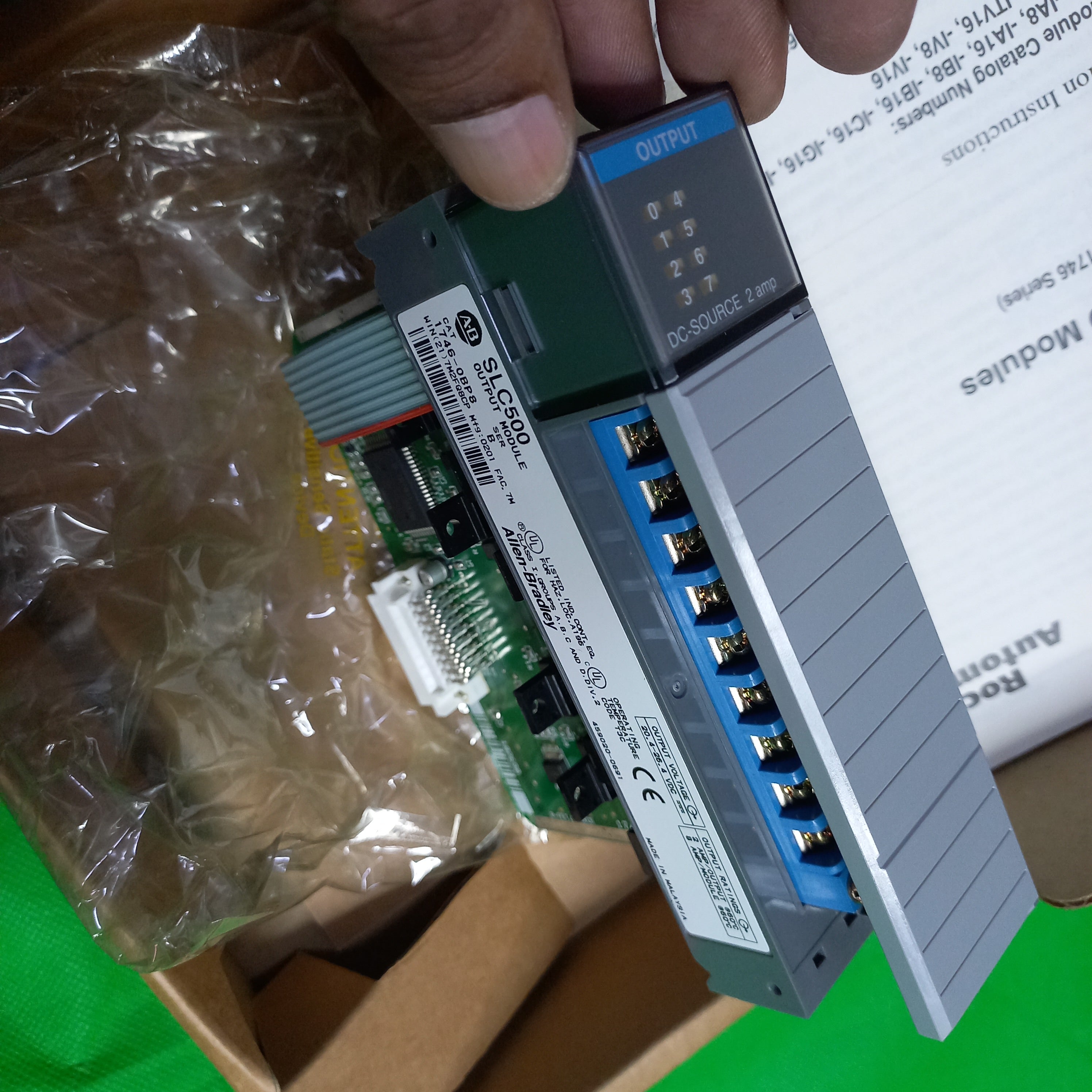 SLC 8 Point Digital Output Module

1746 SLC System, 8 ch-High Current DC Output Module (sourcing)