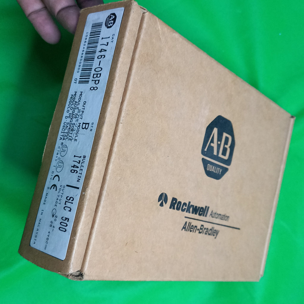 Specification sticker on Box of High Current Solid State output Modules 1746OBP8