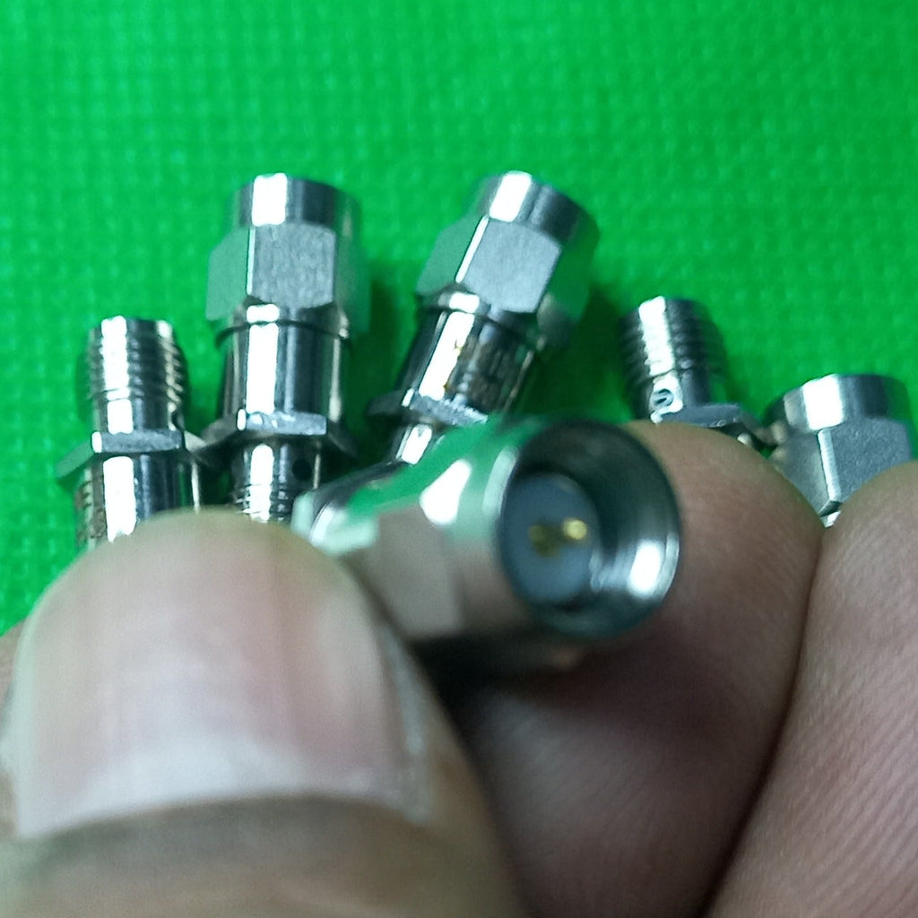SMA Male to SMA Female with a hex-nut body style for secure tightening 18AH-03 _18AH-3db-Attenuator_
