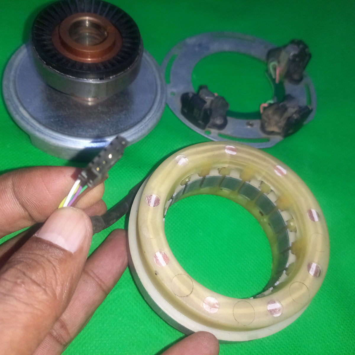 Connector at TAcho. with Hall sensor bracket and assembly for Siemens servo motro 1FT5 Tacho