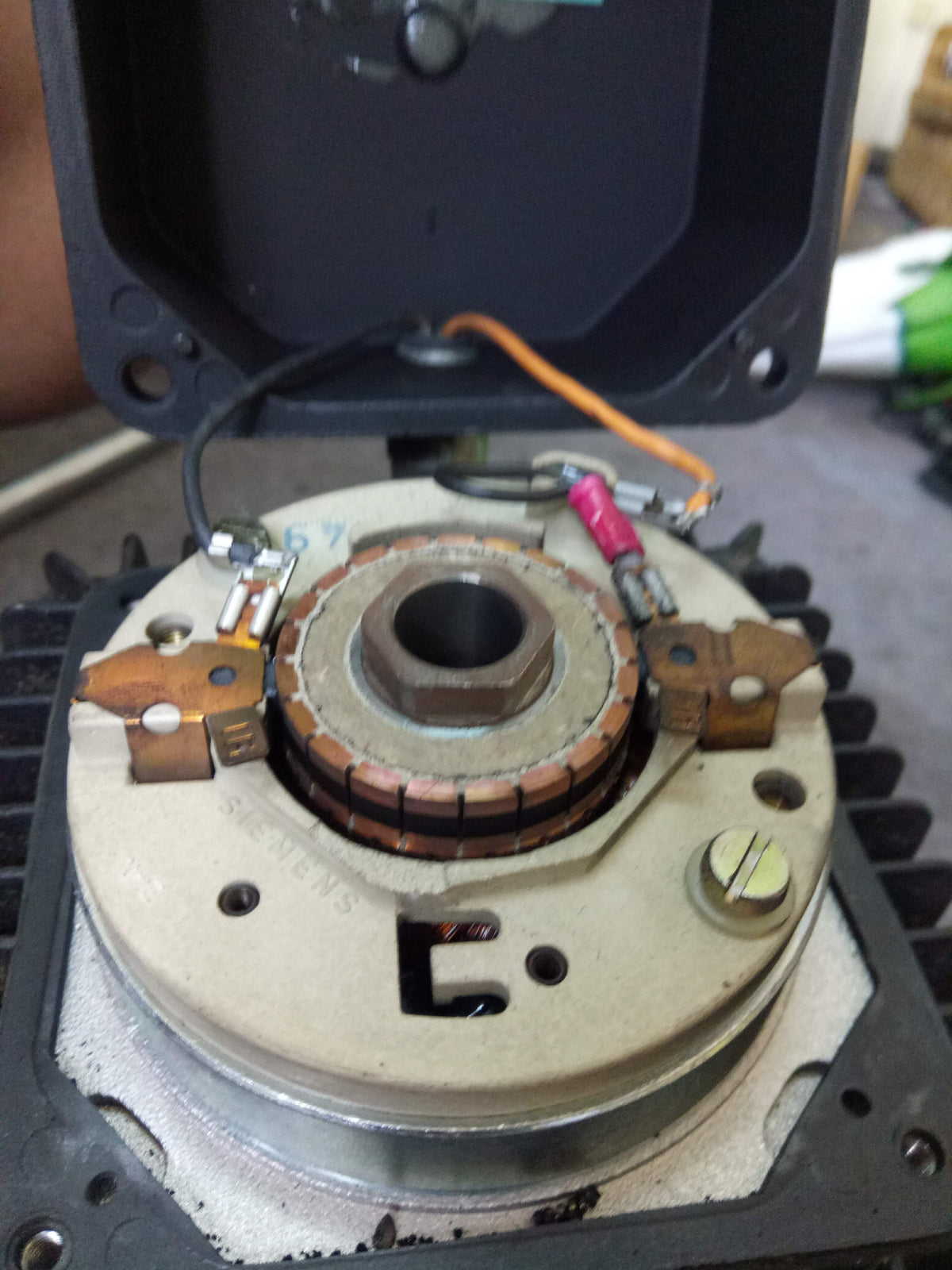 Tacho ;Tacho 1 HU1052 20 mVmin