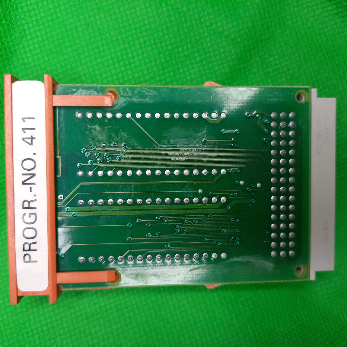 back side of memory submodule 8Kx8bit