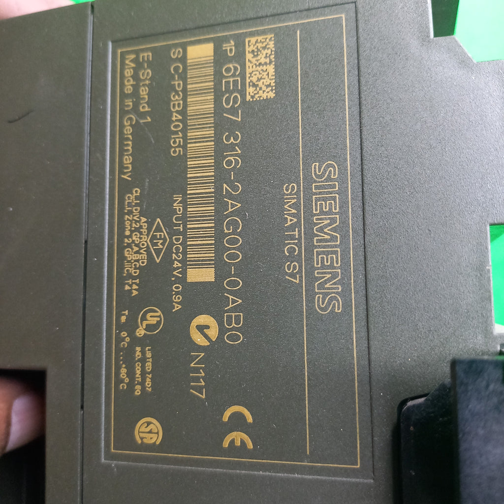 6ES7316-2AG000AB0 | CPU316-2DP, 128KB

SIMATIC S7-300, CPU 316-2DP Central processing unit with integr. Power supply 24 V DC, Work memory 128 KB 2nd interface DP master/slave