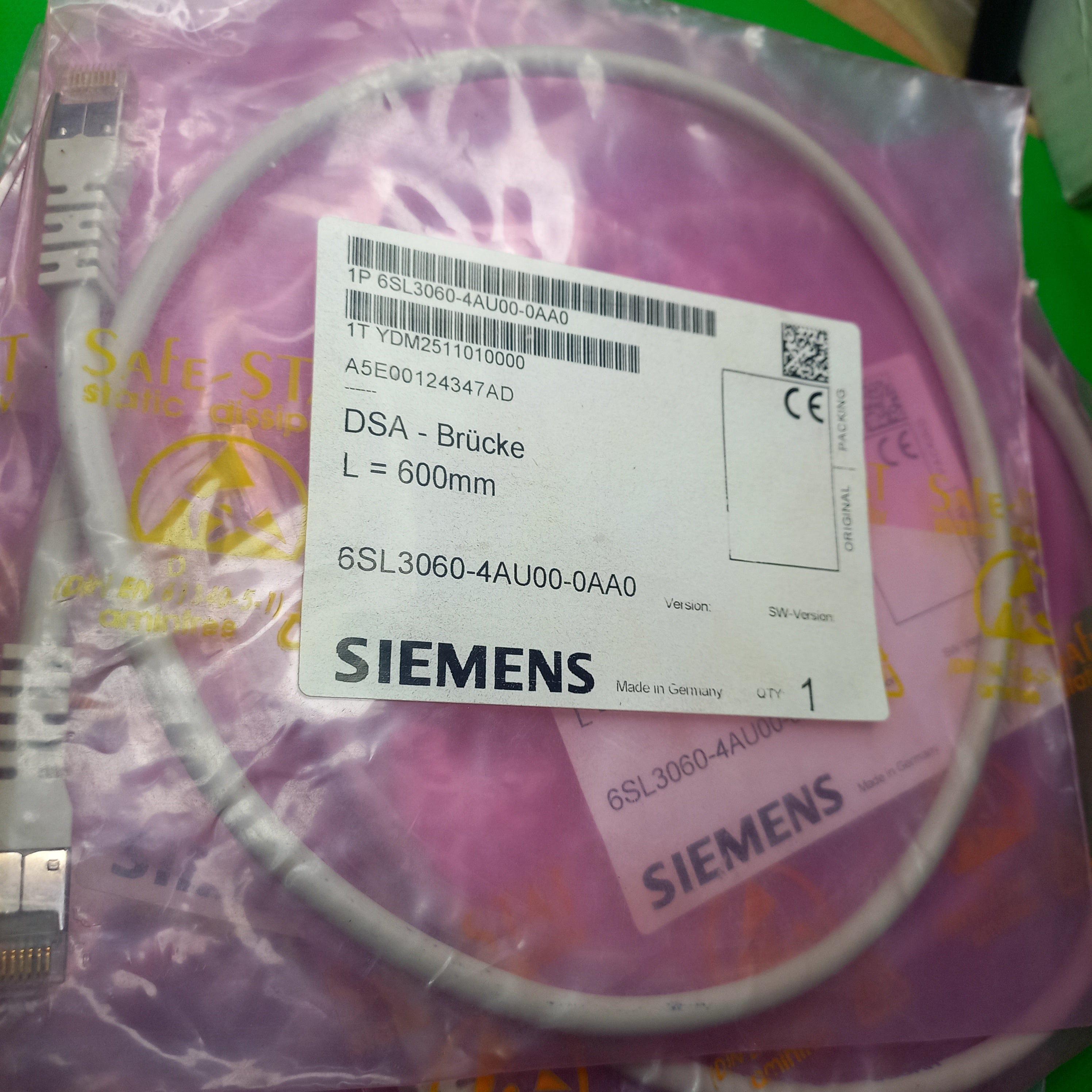6SL30604AU000AA0 Cable in sealed packet original Siemens