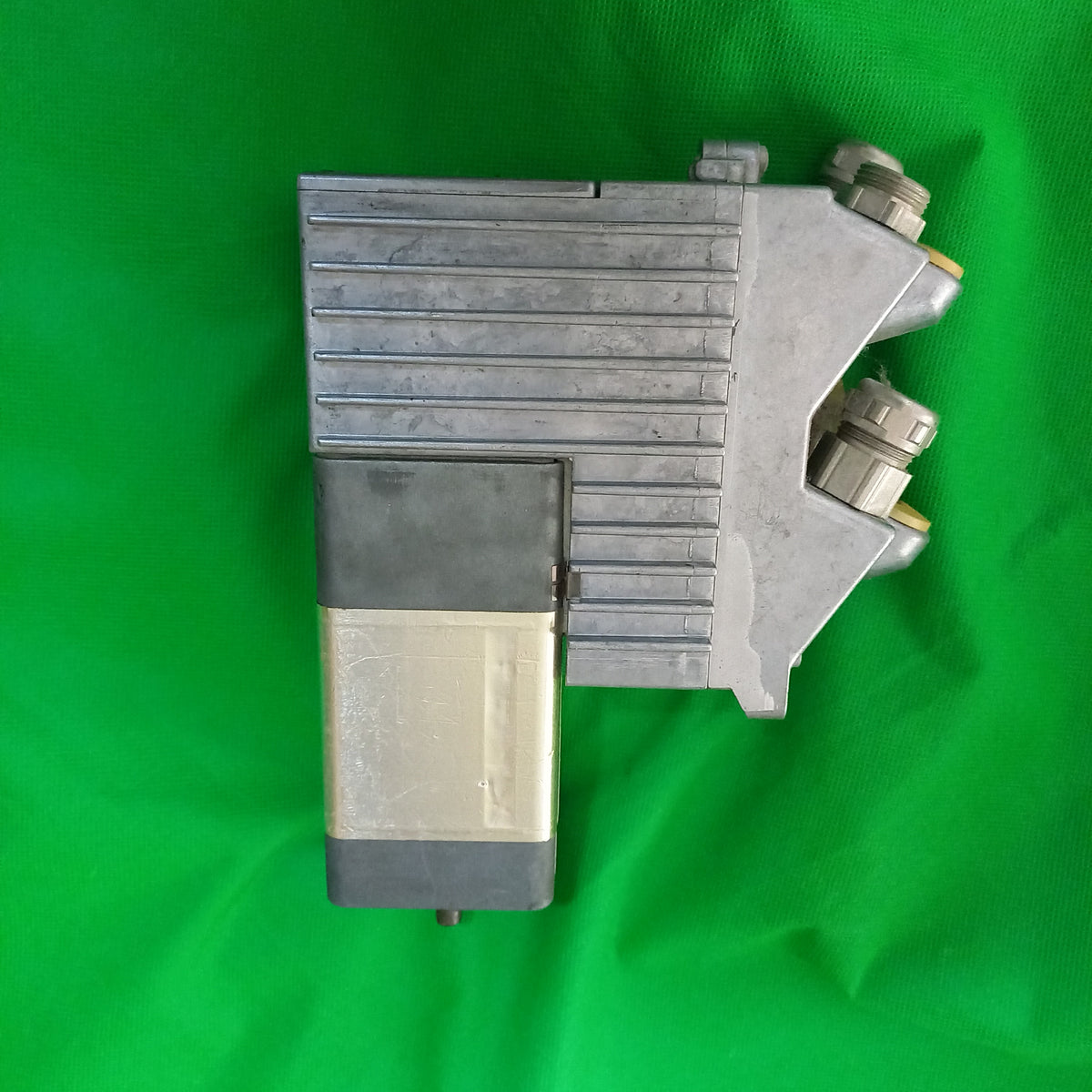 Side view of 6SN21320AA111BA0 | POSMO-A, P=62W 6SN 2132-0AA11-1BA0 