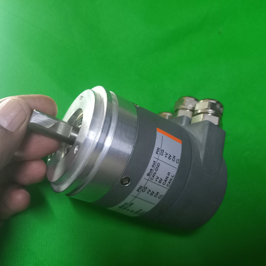 Kubler 8.5868.2221.2113 | 16bits(1..65536)scalable / Multiturn Rev. Max.4096*12Bits)