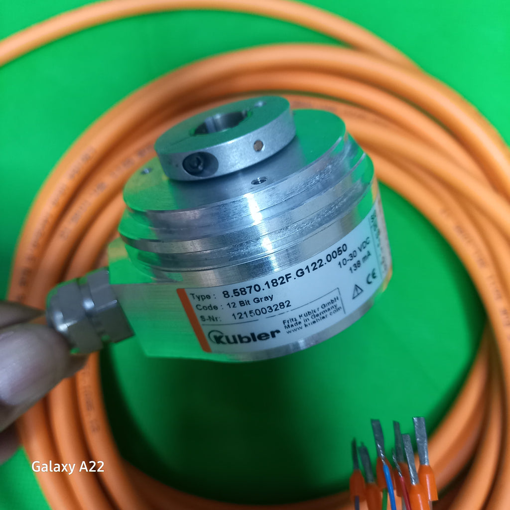 Absolute Singleturn 8.5870 Hollow 12mm encoder, SSI, 12 Bit Gray Code, 4096 (12bit), 5m
