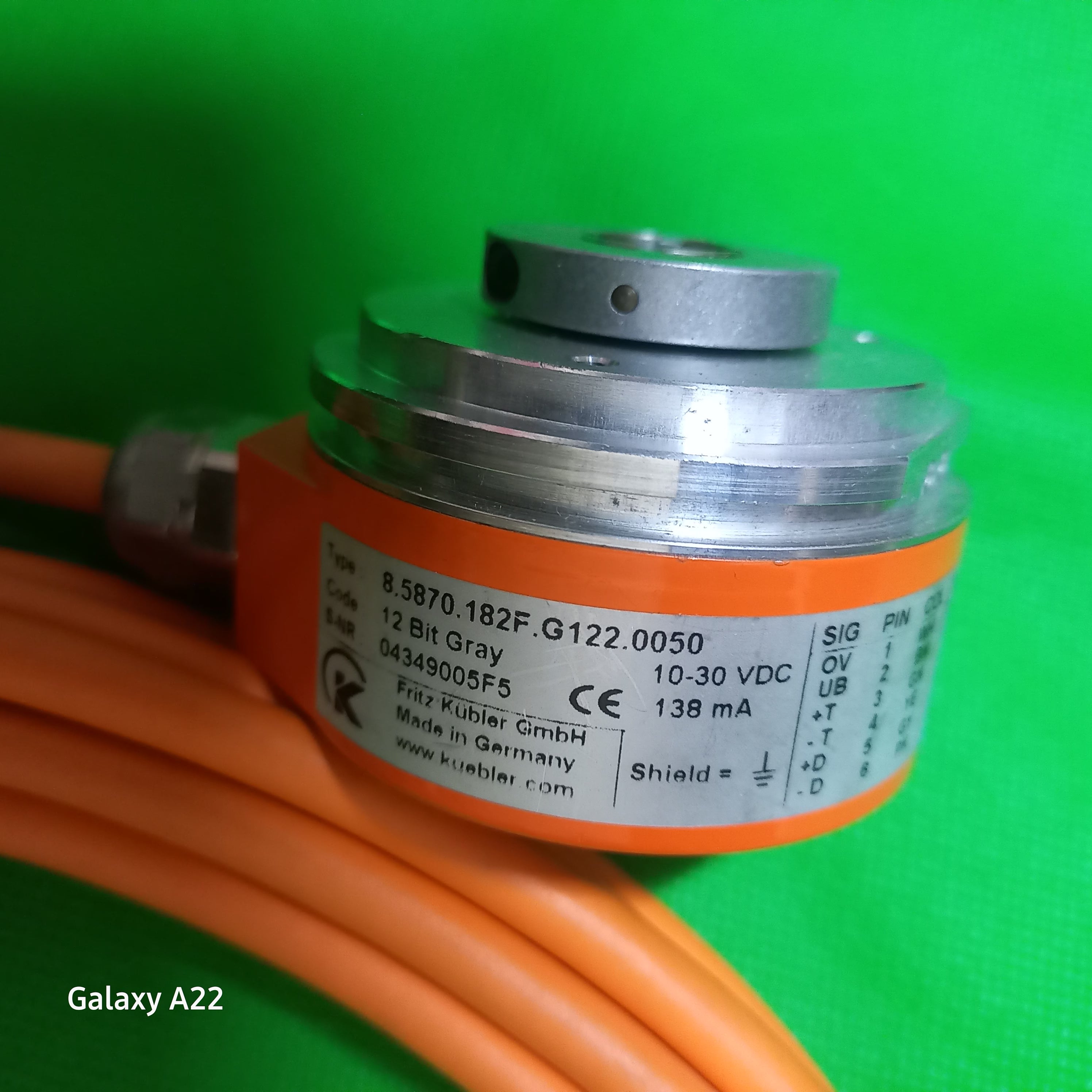 Absolute Singleturn 8.5870 Hollow 12mm encoder, SSI, 12 Bit Gray Code, 4096 (12bit), 5m