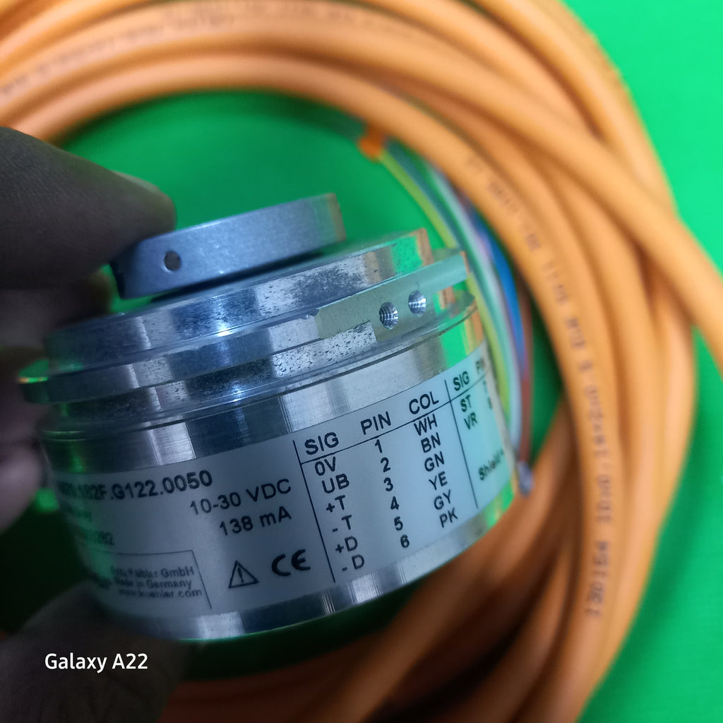 Absolute Singleturn 8.5870 Hollow 12mm encoder, SSI, 12 Bit Gray Code, 4096 (12bit), 5m