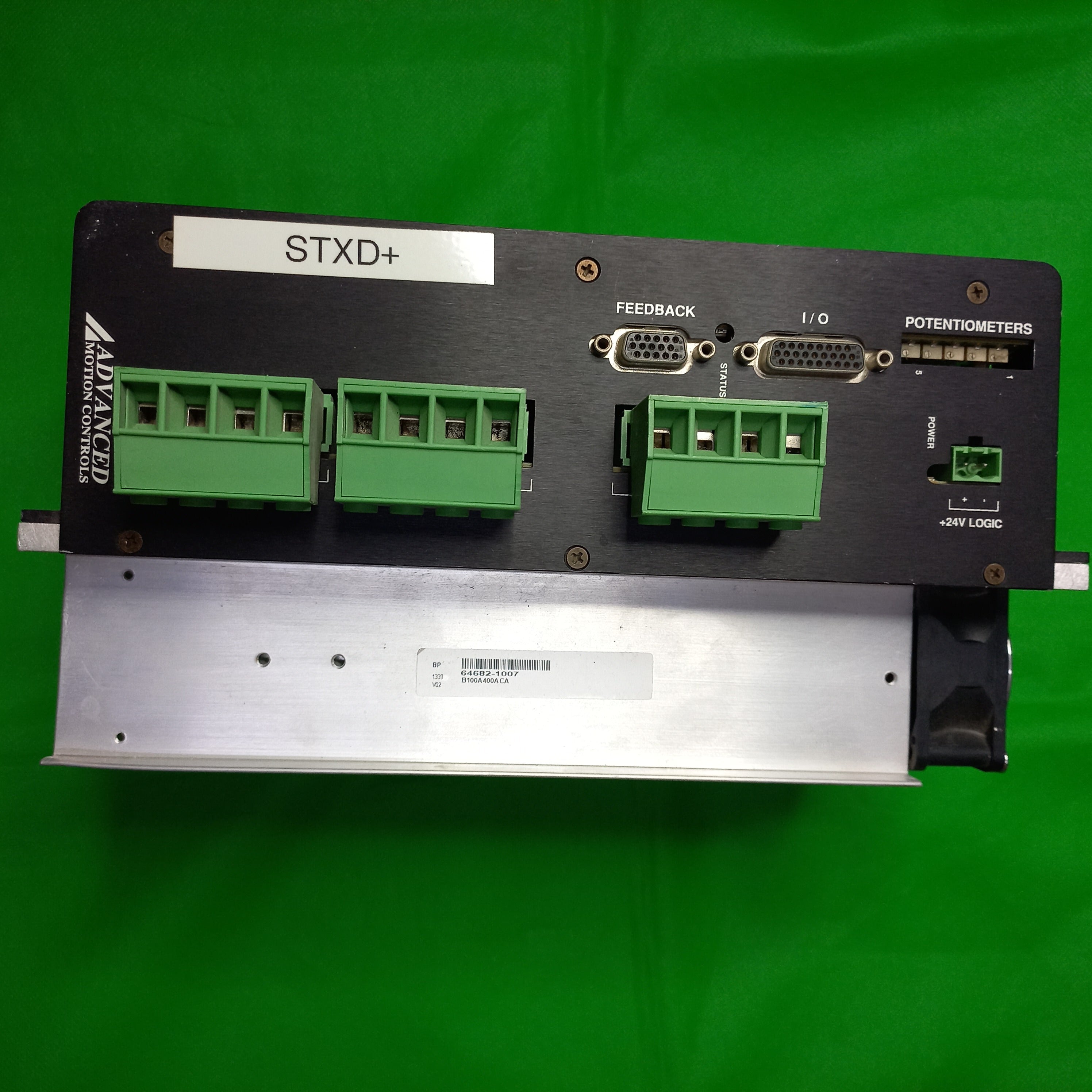 Advanced Motion AMC drive Advanced Motion Controls | B100A 
400A CA Ver: 02 