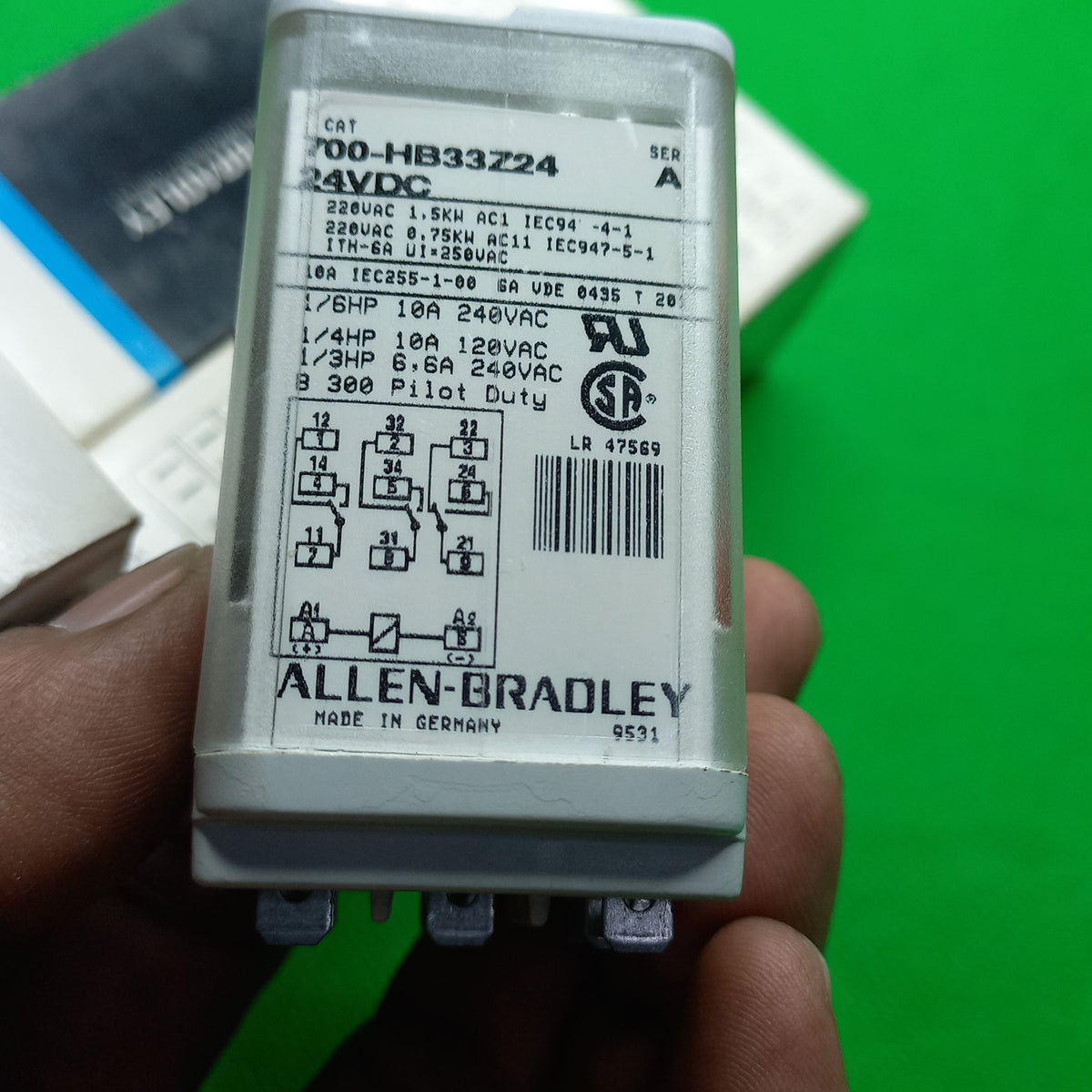 connection diagram 700-HB33Z24 24V DC GP Tall Square Base Relay  