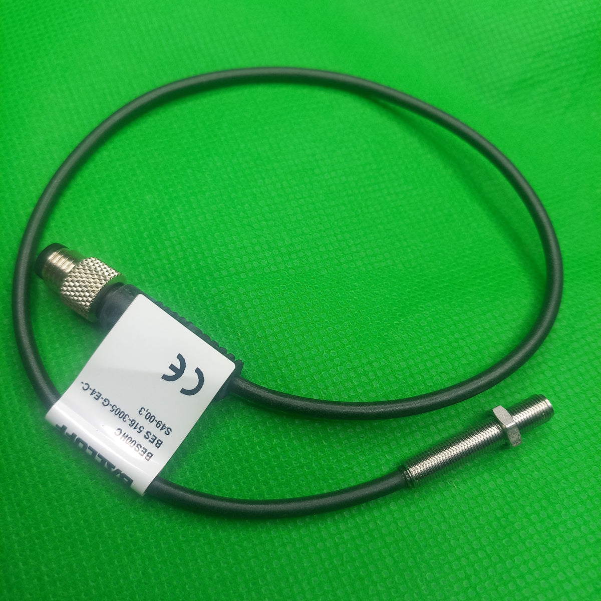 BES00HC Balluff with special connector view of specification sticker