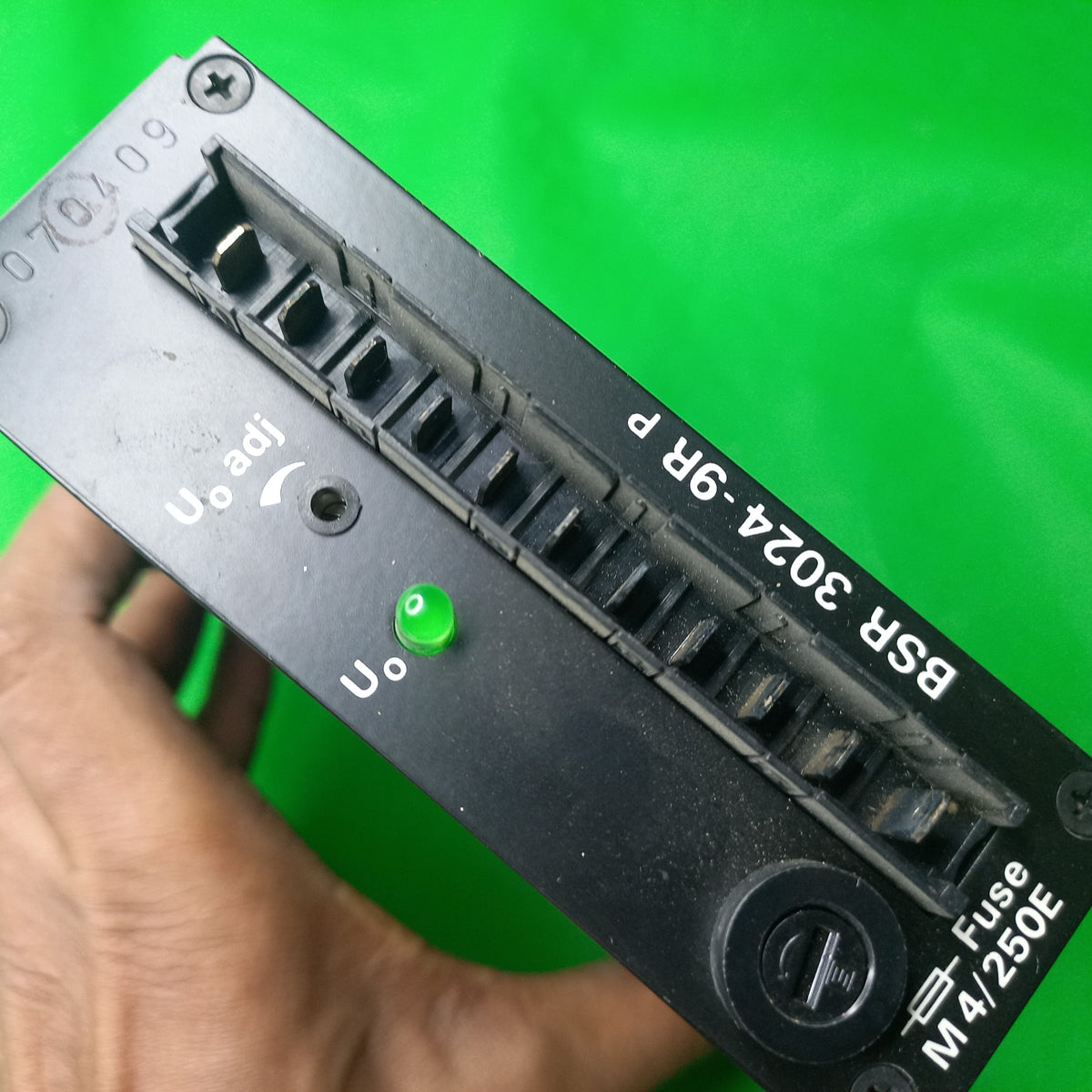 BSR 3024 R DC-DC Converter Rear side