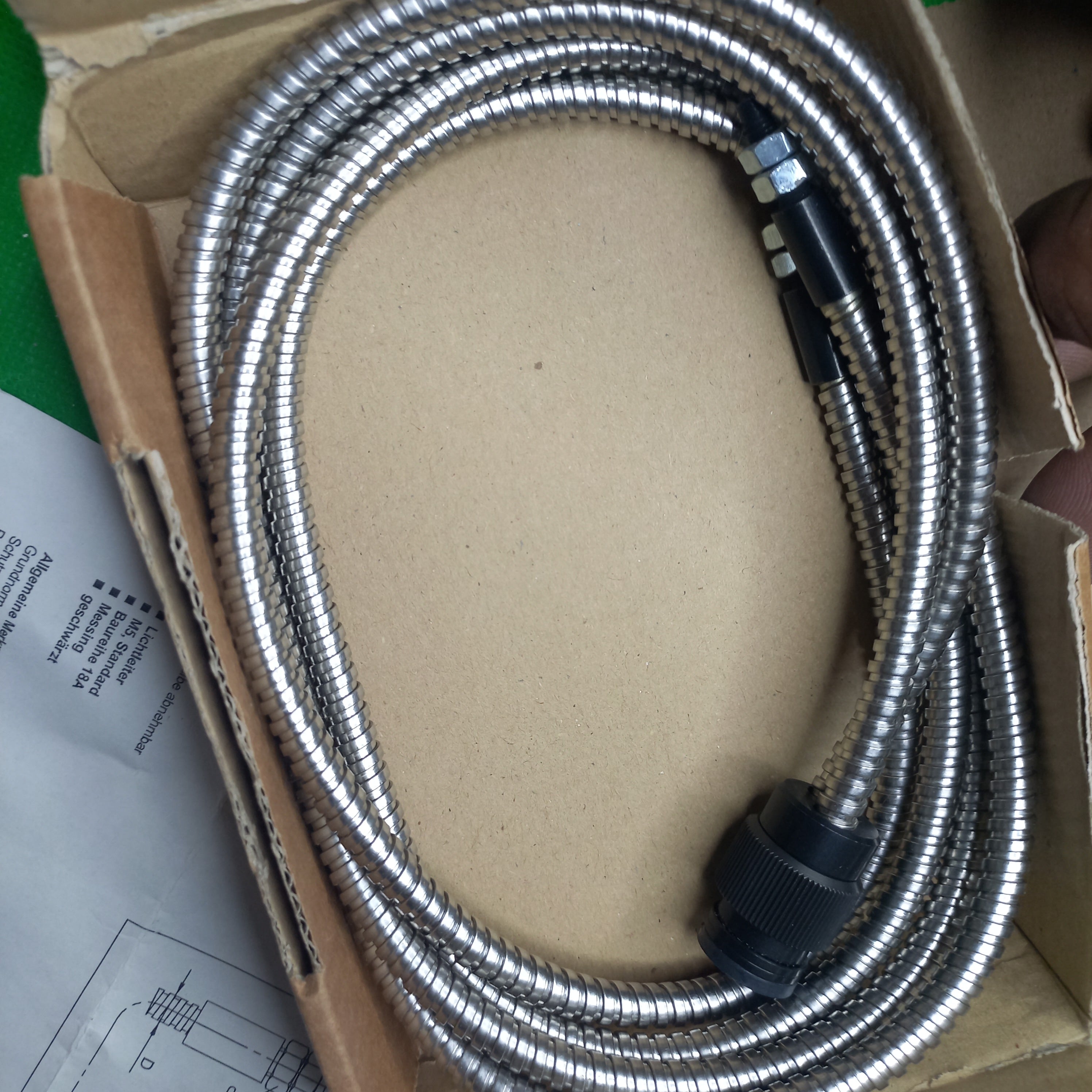 In the Box the whole cable view BFO 18A-LAA-MZG-20-1, 551309
BFO000H
BFO18A-LAA-MZG-20-1