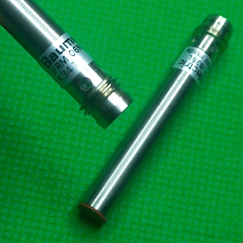 LED indicator at the 4 Quadrant at Baumer IFRM 06N1501/S35L 6.5mmx50 Long, NPN, NO, SN=1.5mm|Shielded