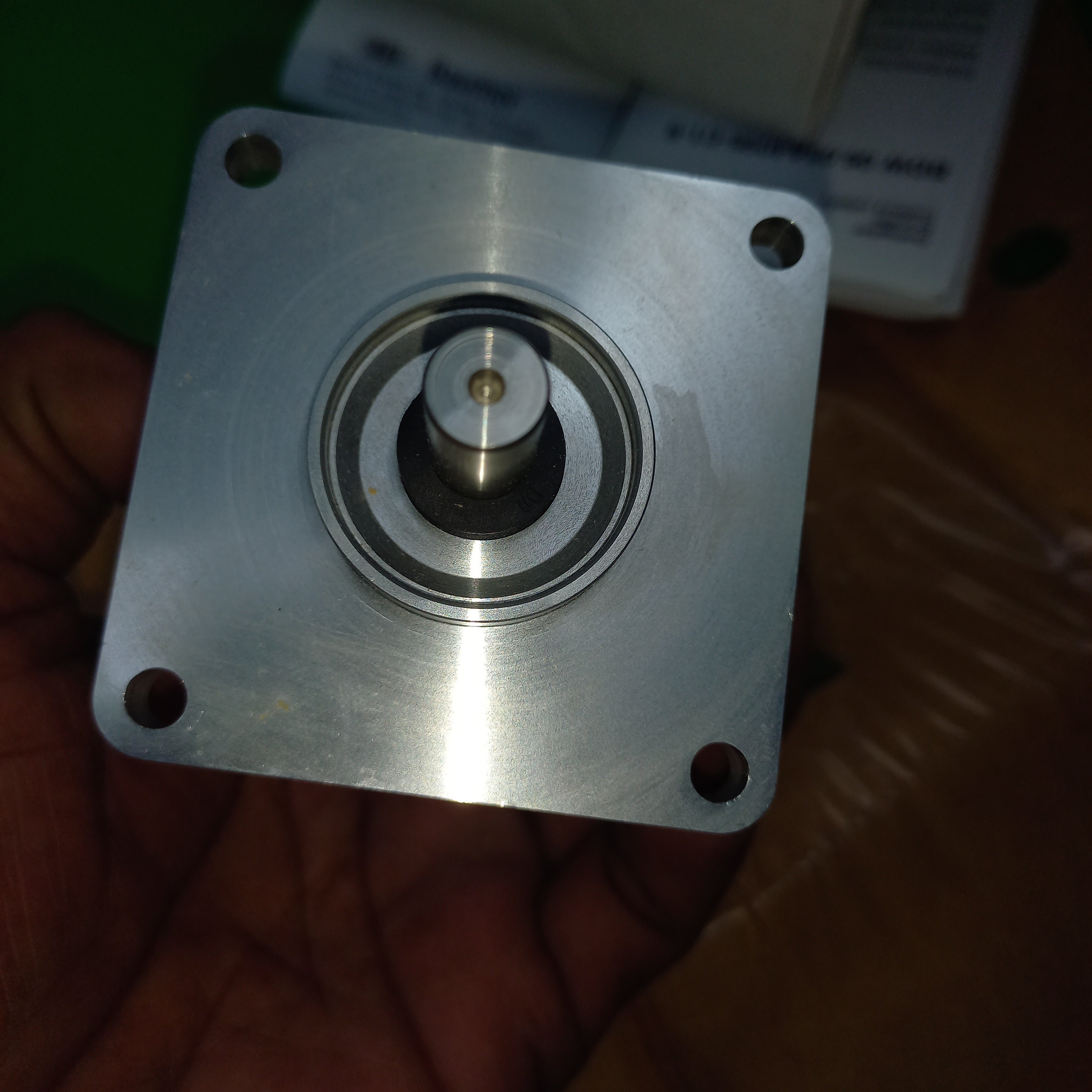 Square flange and special location diameter for OEM on Baumer encoder BDW 06 05  | BDW 0605A4096C19