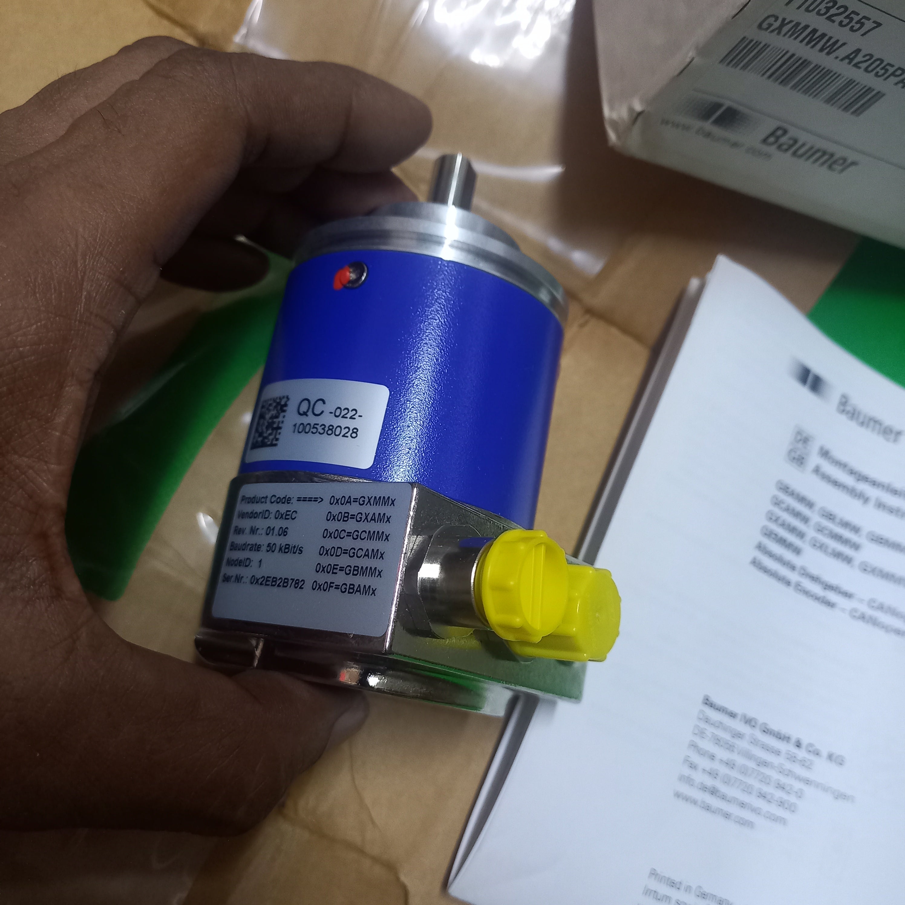 Baumer CANOPEN GXMMW.A205PA2, Shaft 10mm Clamping, Singleturn 13bit, Multiturn 16bit