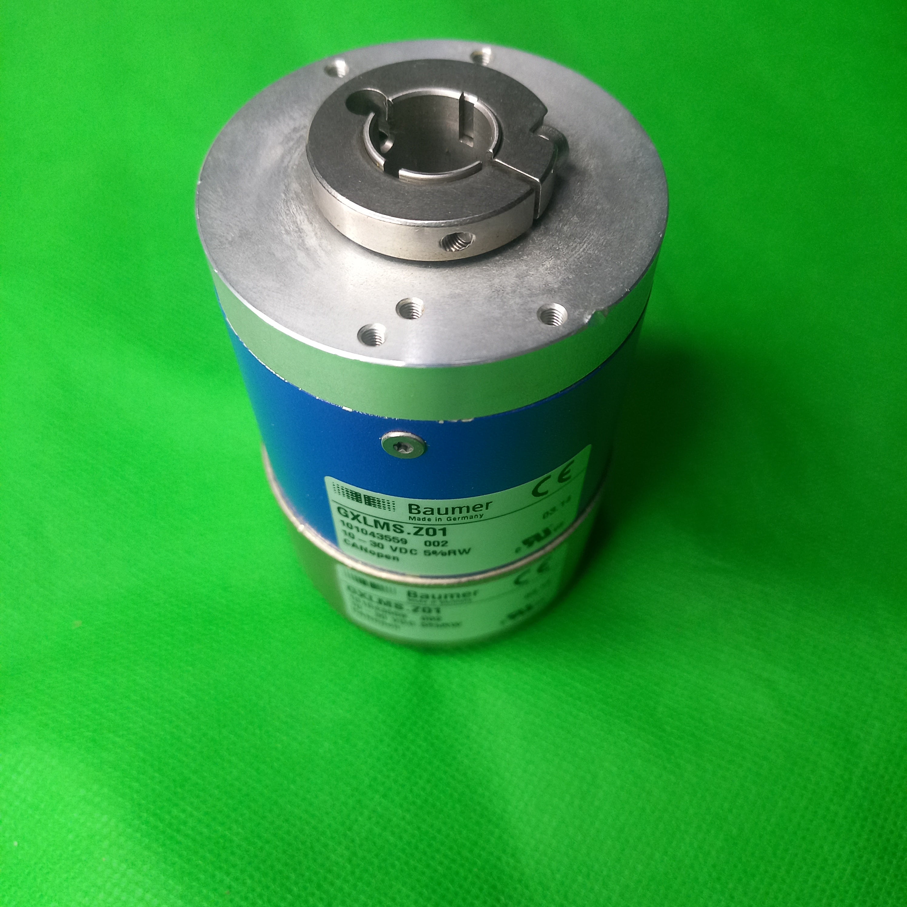 Baumer GXLMS 101043559 MultiTurn Encoder 13STx16MT Hollow 14mm,CANOpen, 2 M12 plug