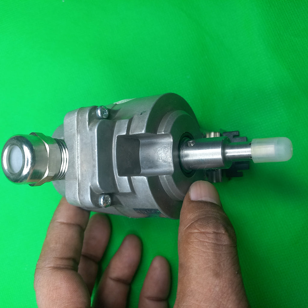 SEW Eurodrive incremental encoder
OG72 DN 1024 TTL ; ES1T 1852485
UB= 5VDC, 1024 TTL RS422