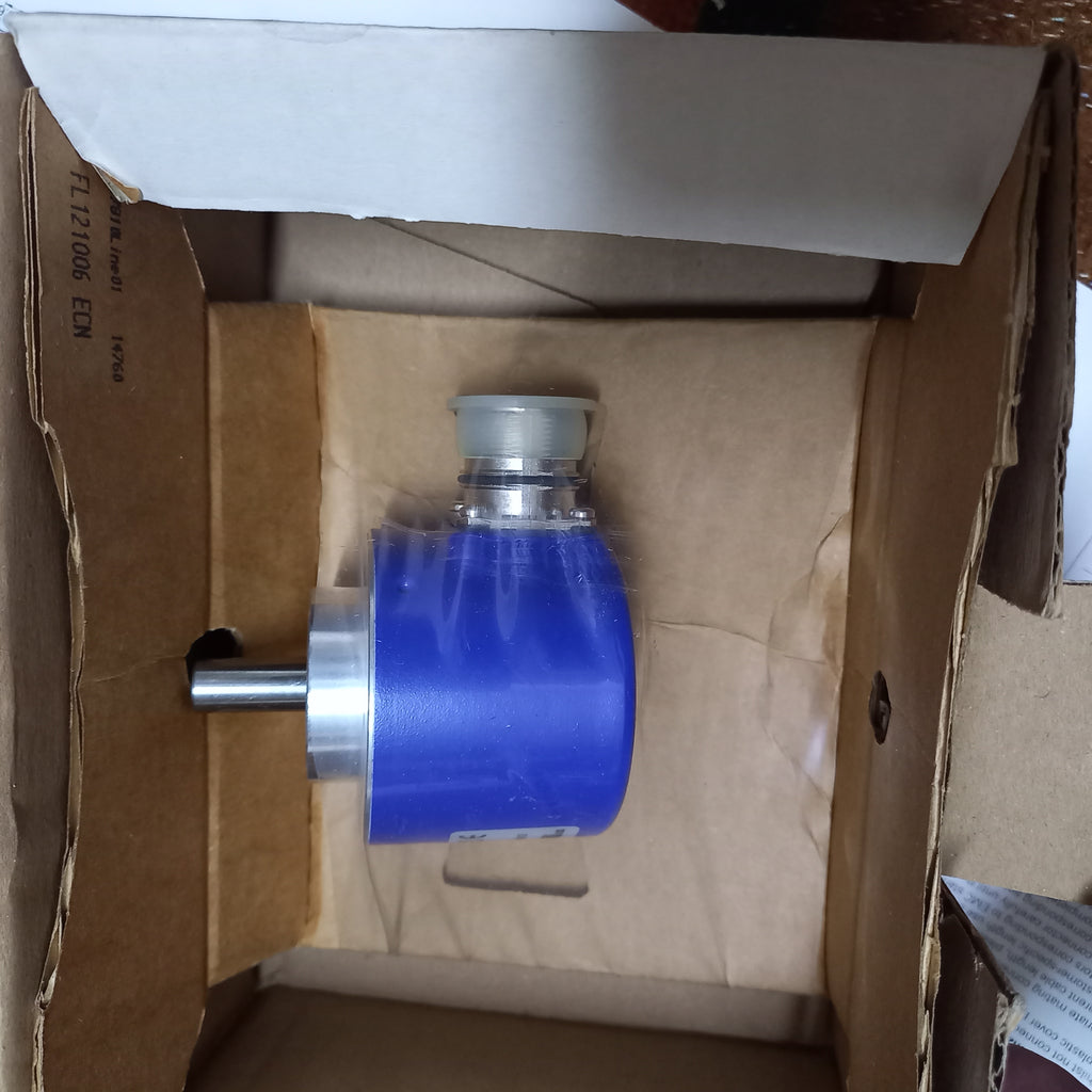 BAUMER GI 355 Encoder | 1000 Imp | 4.75-30VDC| M23 | 10mm Shaft| Clamping Flange