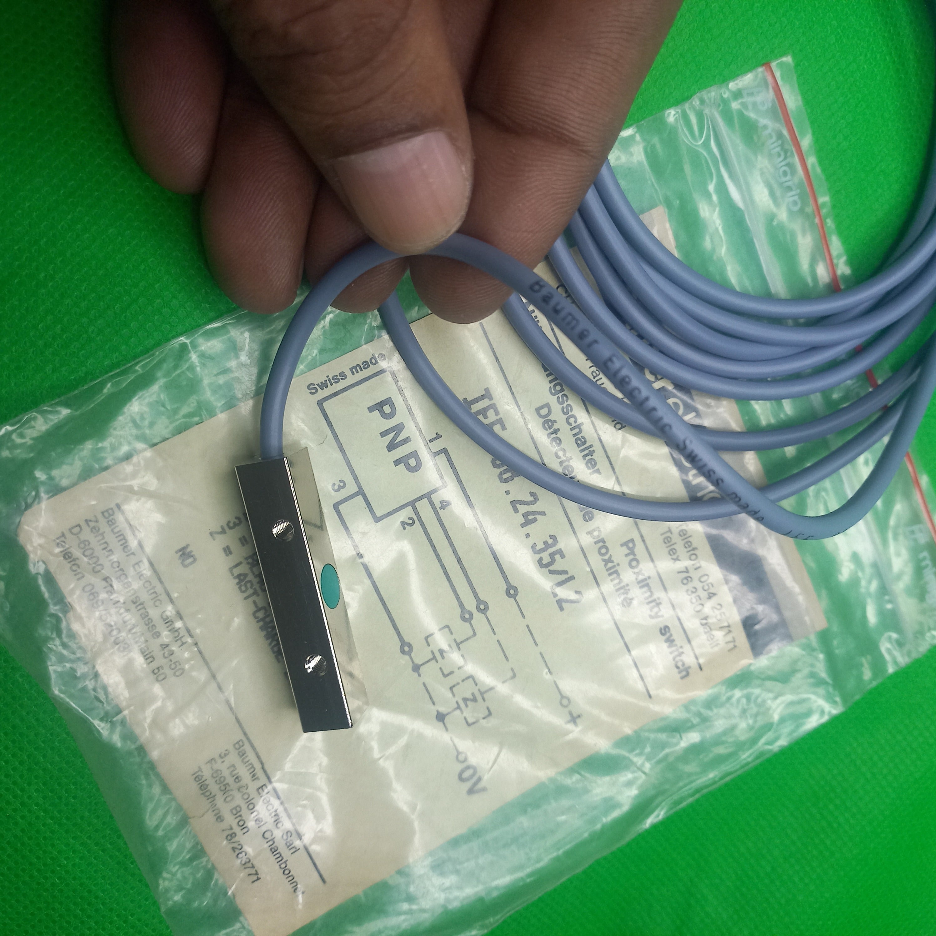 Baumer IFF 08.24.35/L2 Marked on cable as original baumer