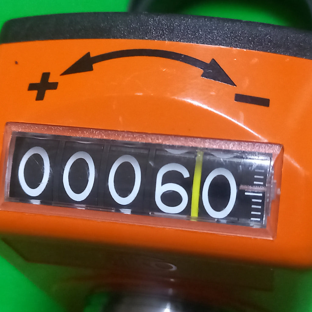 Digital position indicator DA09S SIKO, CCW Ascending | DA09S-02-60-1-e-20 Mount pos=2, increment/rev 60, 20mm Hollow ; decimal point one .