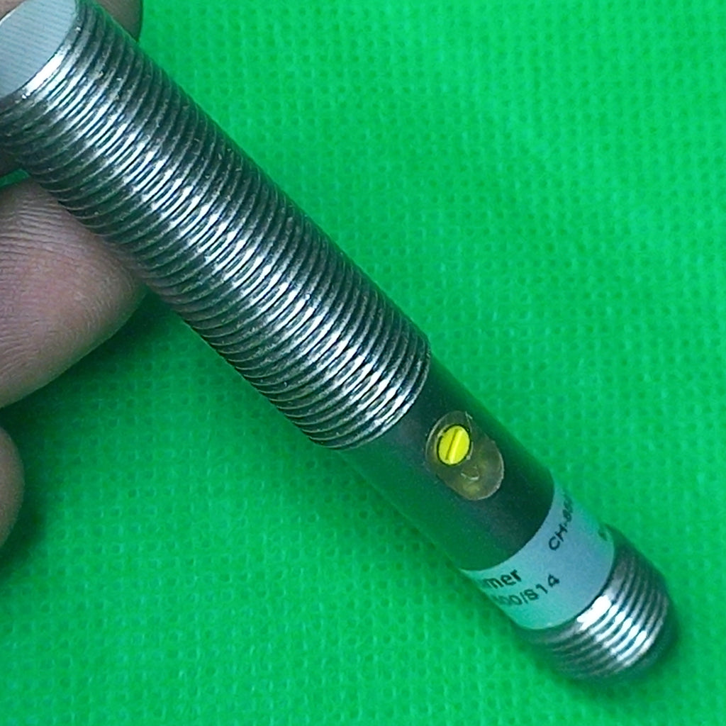 CFAM 12P1600/S14
Capacitive proximity sensors
Article number: 10236345