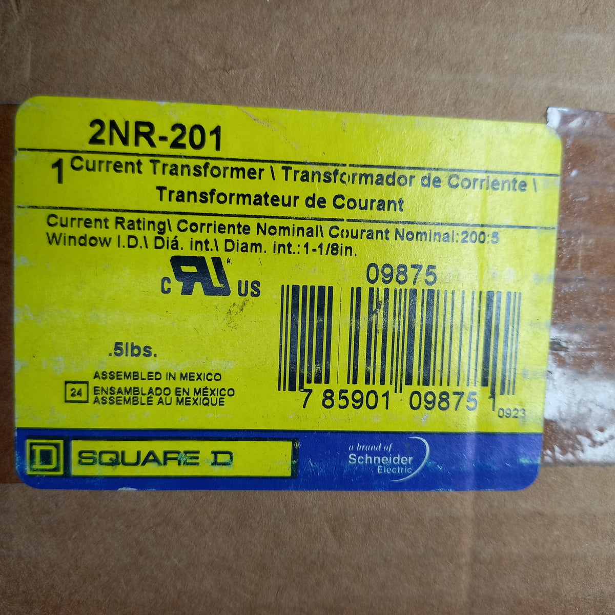 Cover sticker specification on 2NR201 General Purpose Current Transformer ,200/5, Nema1, singlephase, 2.5VA,flying lead, Opening Dia 1.13inch