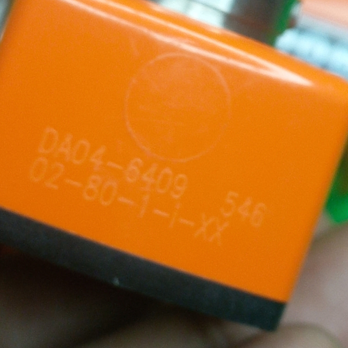 Marking on the bottom of Siko Position indicator DA04 | DA04-02-80-1-i-14_MountPos=2, Incr/rev=80mm, in Clockwise Direction, Decimal point =1, 14mmHollow