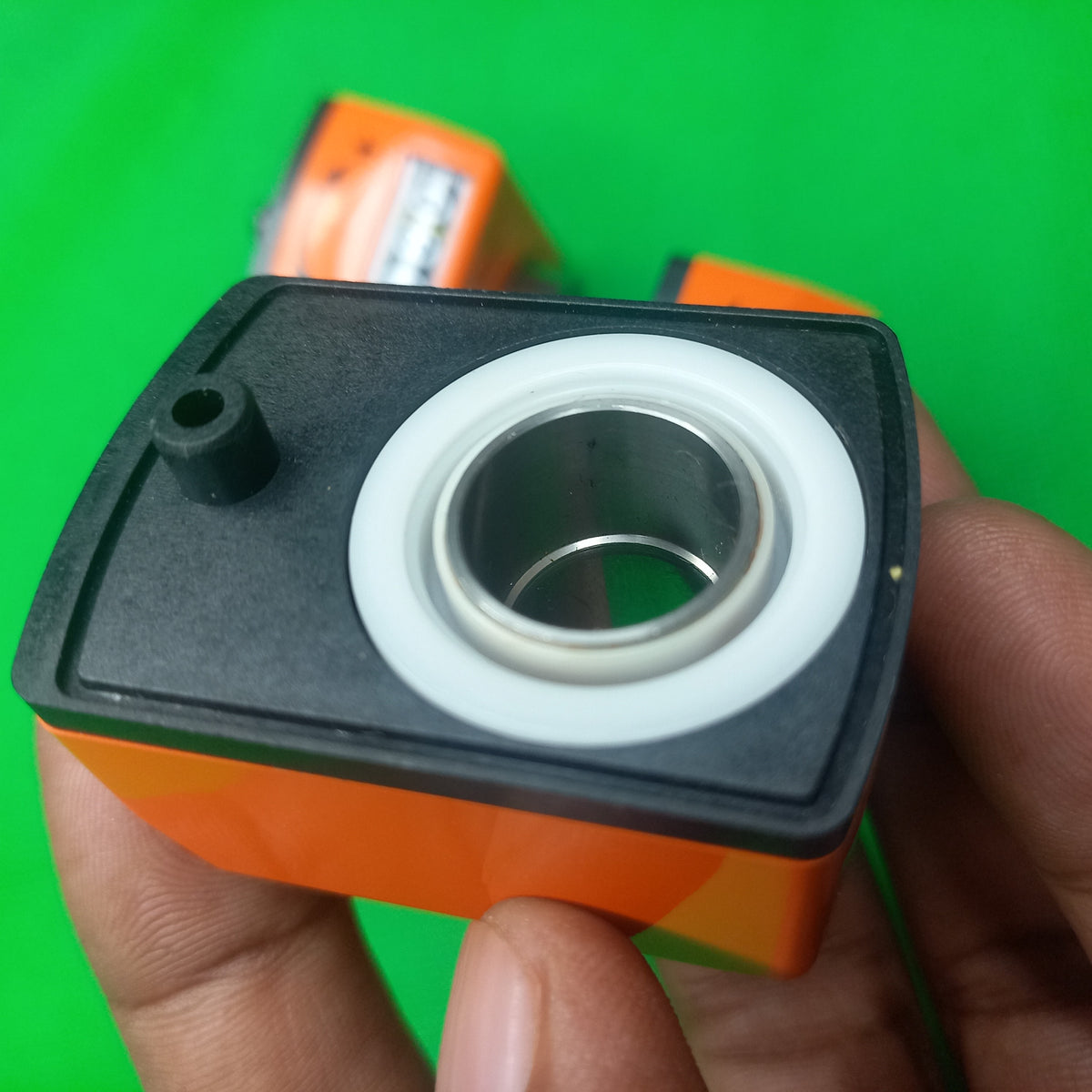 Rear side view of Siko Position indicator DA04 | DA04-02-80-1-i-14_MountPos=2, Incr/rev=80mm, in Clockwise Direction, Decimal point =1, 14mmHollow