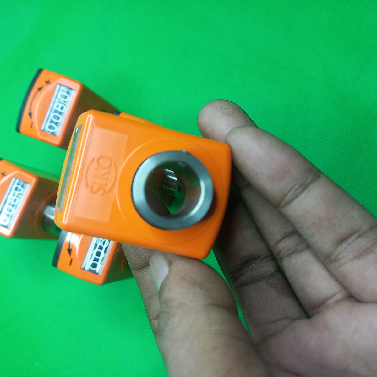 Front brand SIKO on vieable on Siko Position indicator DA04 | DA04-02-80-1-i-14_MountPos=2, Incr/rev=80mm, in Clockwise Direction, Decimal point =1, 14mmHollow