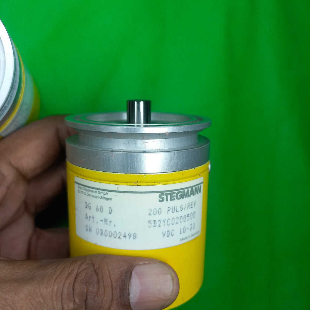 Specification sticker check in this photo for STEGMANN Drehgeber DG60 D | 200 puls/revoluton | 5D2YC0200500