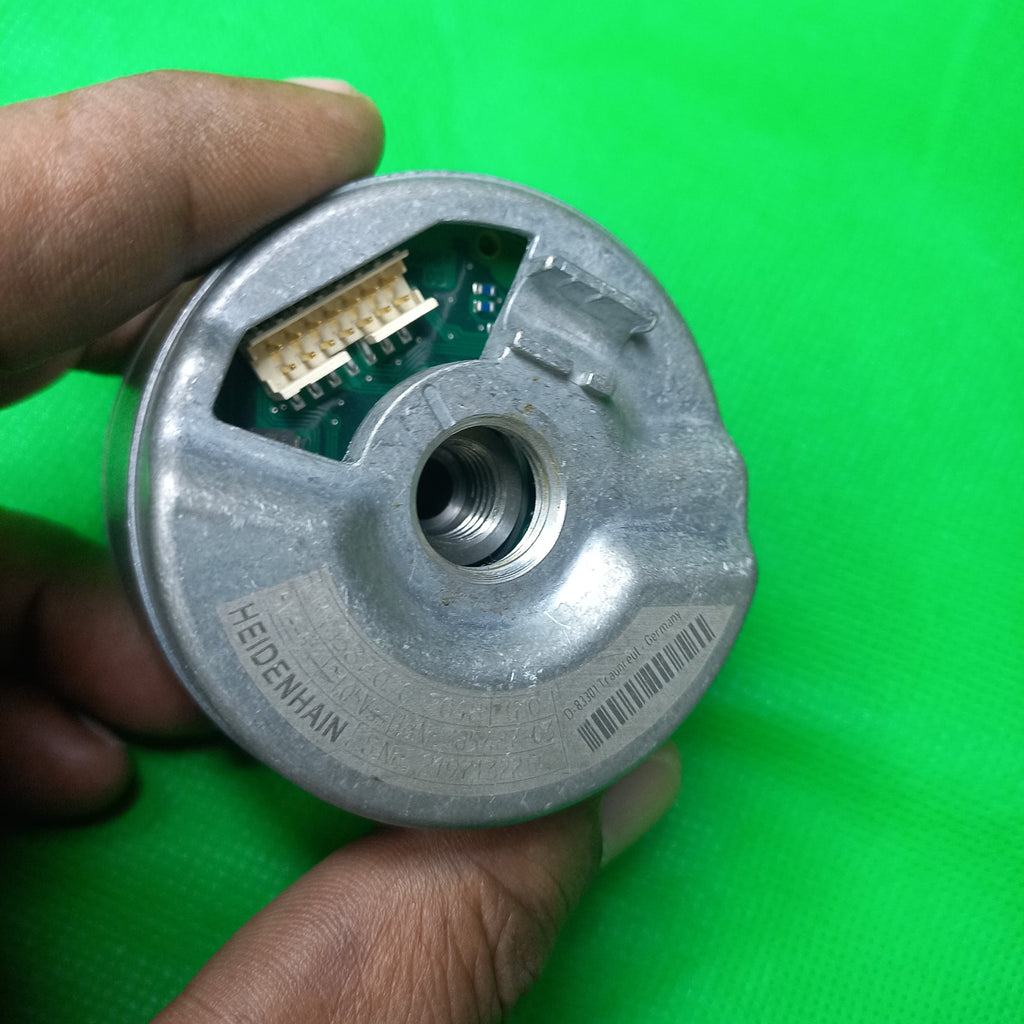 ERN 1387.020-2048 encoder rear side 14 pin connecttor