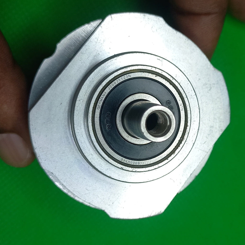 Heidenhain ERN1387 2048 62S14-70 K 10.00 .. 65B.. 40 09 .. 
Incremental rotary encoder with integral bearing
for mounting by strator coupling