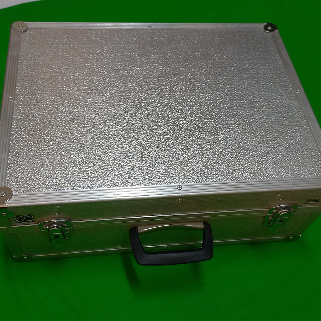 Encoder Testing Diagnois Allignment Equipment PWM9, ID 512 134-01 
Heidenhain PWM-9 ID-Nr. 512 134-01 / 374 976-01
Heidenhain PWM 9 Encoder-Diagnostic-Kit (Phase Angle Measuring Unit)