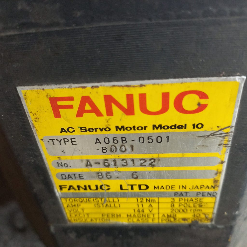 Specification sticker photo with details of technical A06B-0501-B001, AC servo motor Model 10