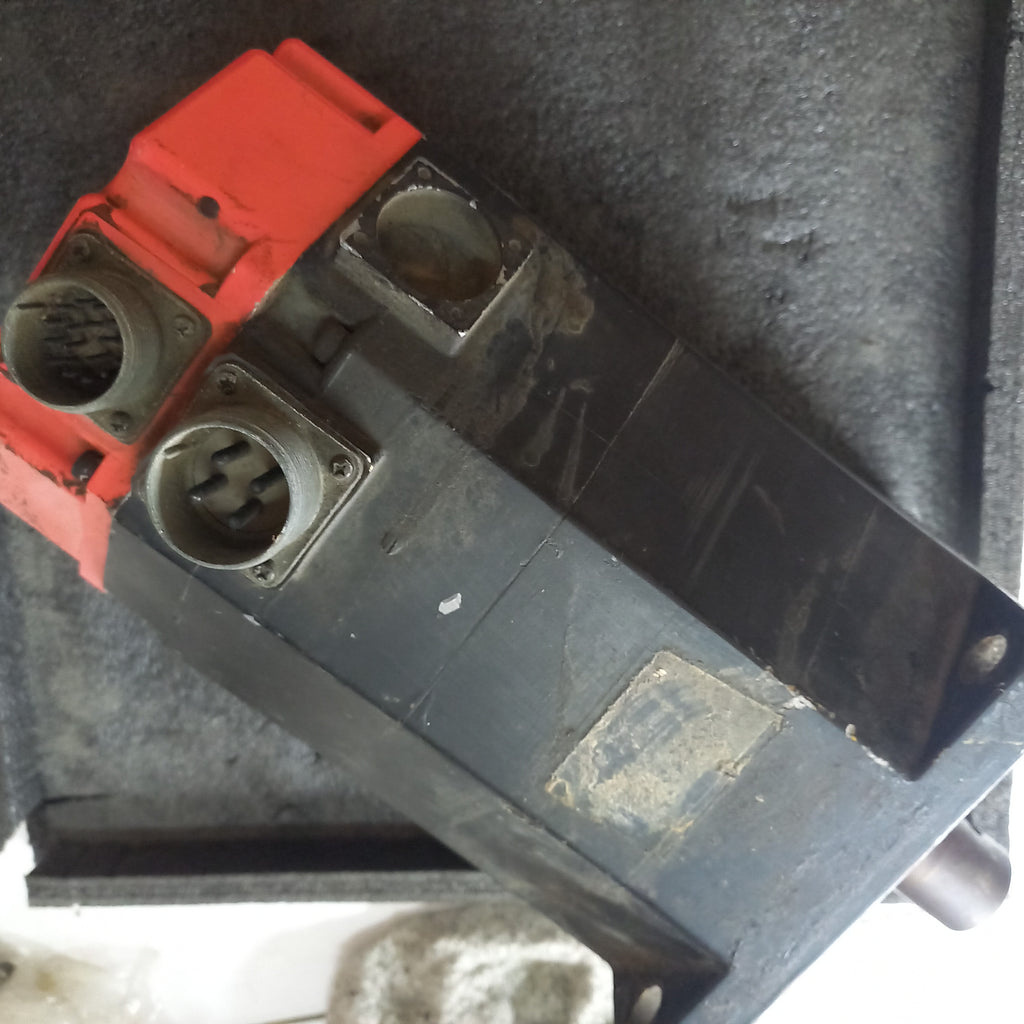 Connector power and encoder connector of A06B-0501-B001, AC servo motor Model 10