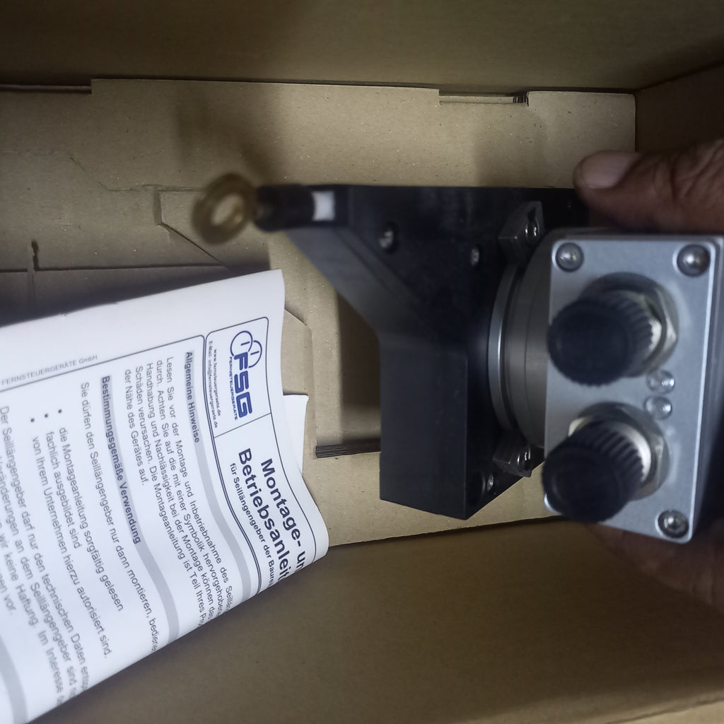 FSG Draw Wire Encoder SL3500, SL003500-MH 16-ll Fitted MH-II-GS60 Safety Encoder