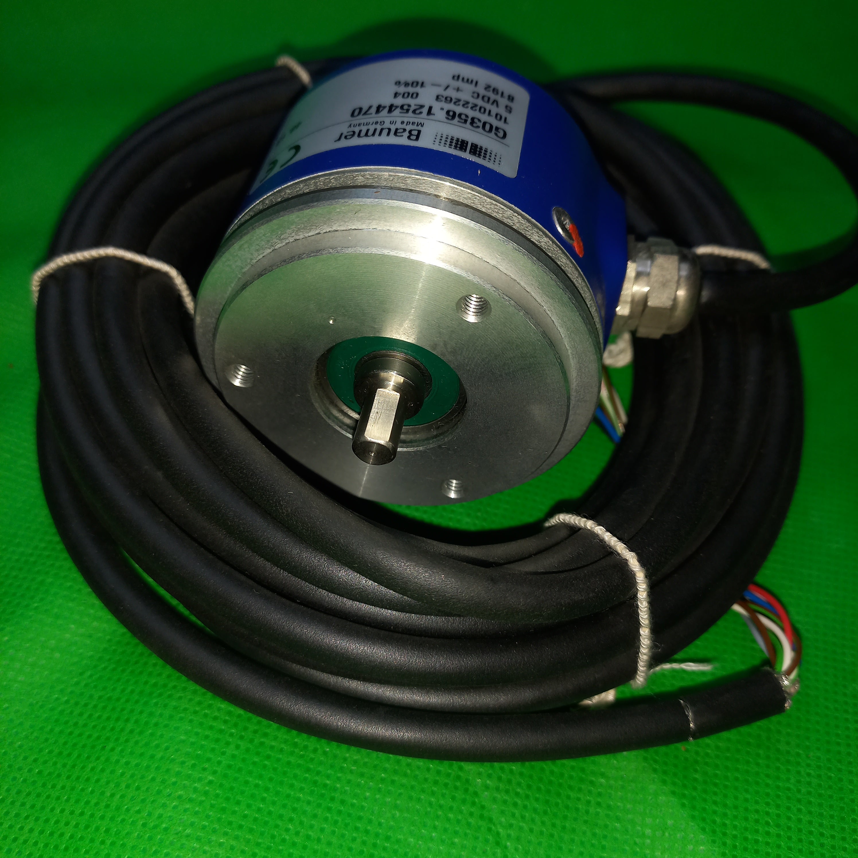 G0356 | G0356.1254470 | 8192 Imp | 5VDC/ linedriver RS422, TTL, Synchro 6mm Shaft, Cable