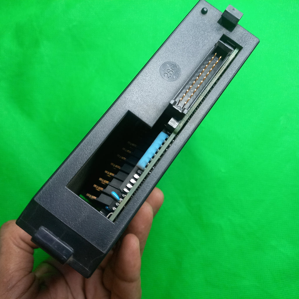 IC693MDL  Type: DC Output Module (Positive Logic) 