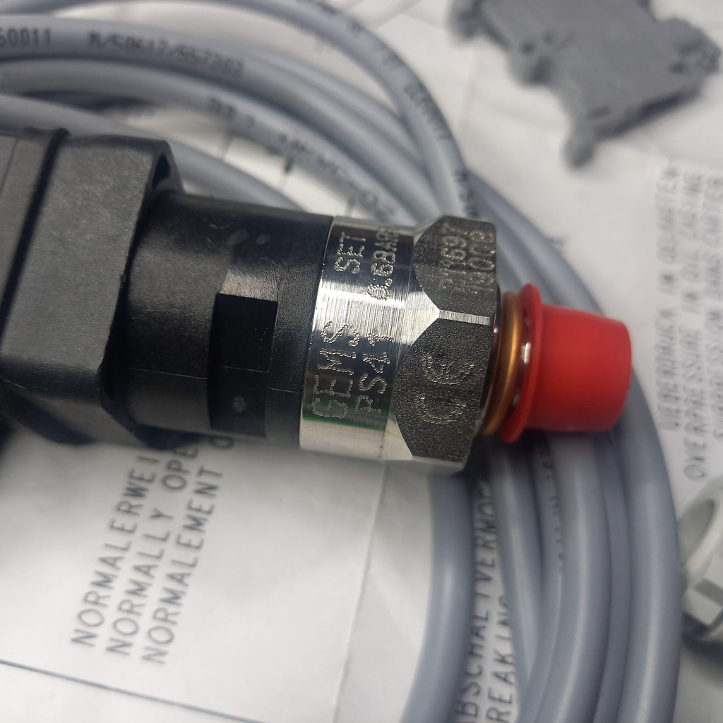 Check Setting at PS41 Series Pressure Switch - PN 211697
Gems Sensors FS0.6barR