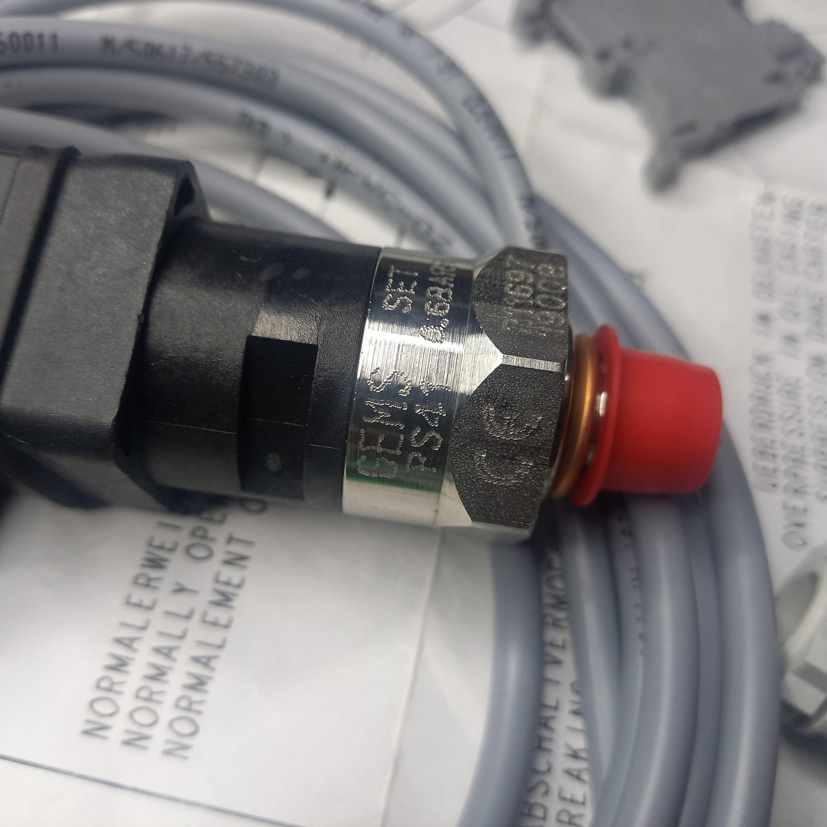 Check Setting at PS41 Series Pressure Switch - PN 211697
Gems Sensors FS0.6barR