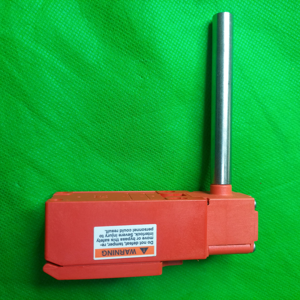Side view of Guardmaster Ensign3, 440H Hinge Interlock Switches, 440H-E22073