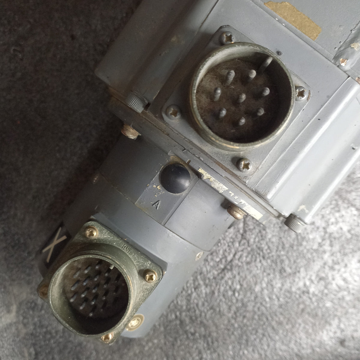 Power and Encoder connector on HA 80C-S permanent Magnet AC Servo Motor , MFG DWG Z637260, Mitsubishi Electric Corporation Japan