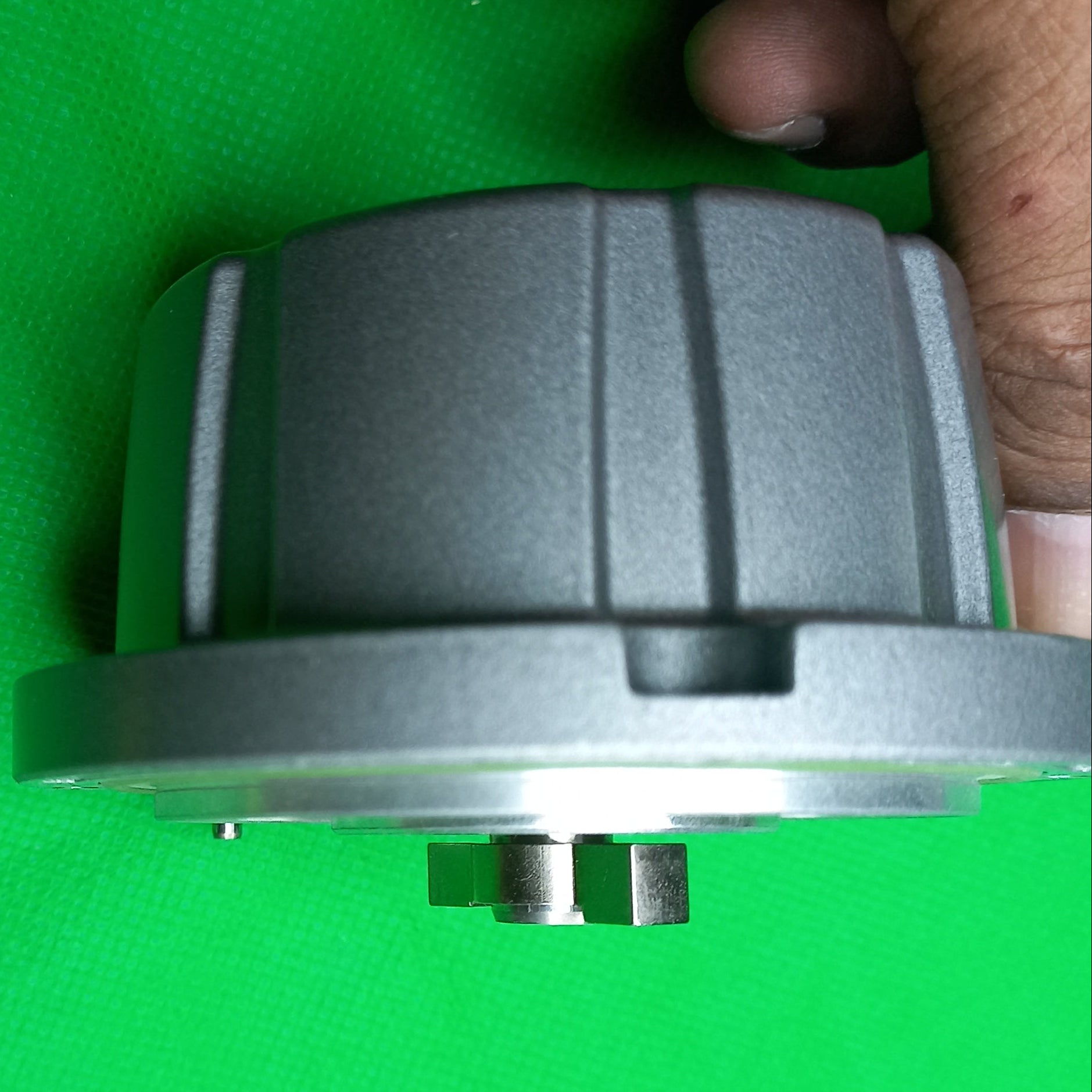HEIDENHAIN ID 738930-36 6FX20015JE24DA0 R9
AM24DQ188.00320486TB10-V4
10 V... 36 V