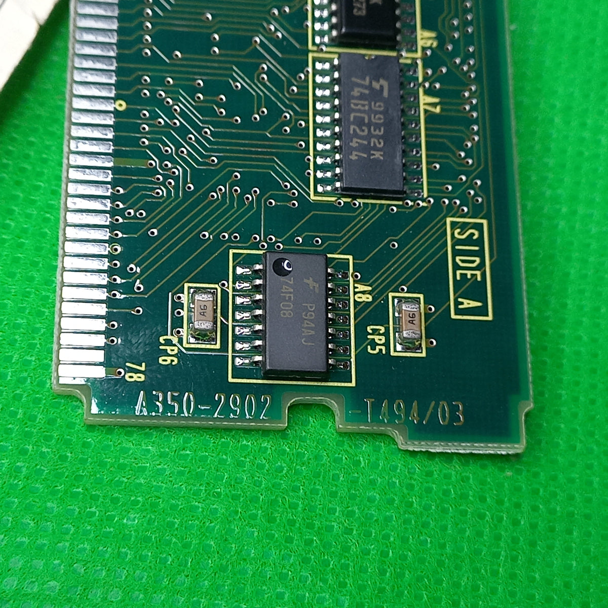 side a marking visible here Fanuc HSSB Module &nbsp;A20B-2902-0490/04B | A350-2902-T494/03

Part Number A20B-2902-0490/04B A FANUC High-Speed Serial Bus (HSSB) graphic CRT control module PCB