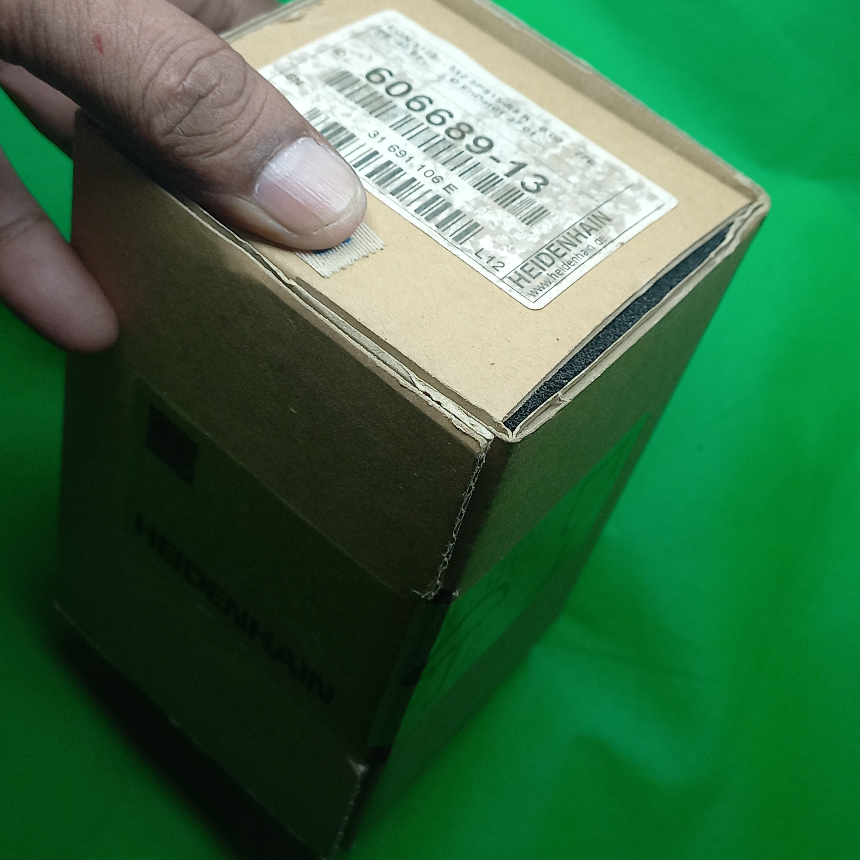 Factory sealed packet EQN1125512 5PS15-R8, ID 606 689-13