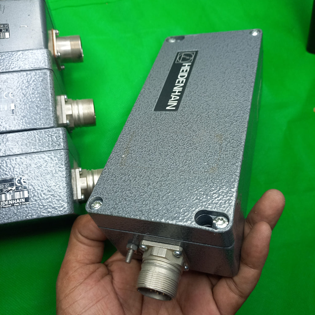 Heidenhain signal interpolator for Heidenhain EXE 610C, id.Nr. 263 383-01, 9 Pin FeMale/ 12 Pin Male