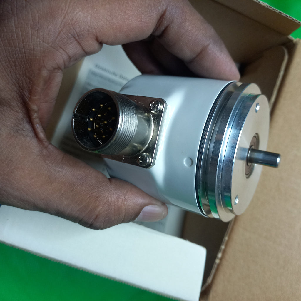 Hengstler RI58-O Encoder RI58-O/ 1000AS.41RD; 6mm shaft, Output: TTL 5V, RS422 + Alarm